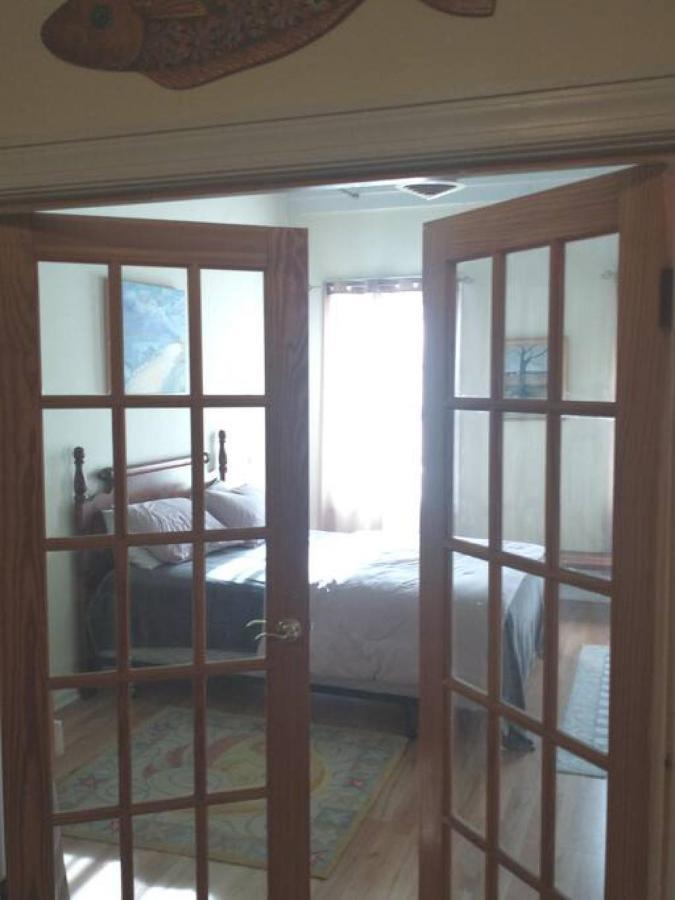 Loft Apartment W River Views Солсбери Экстерьер фото